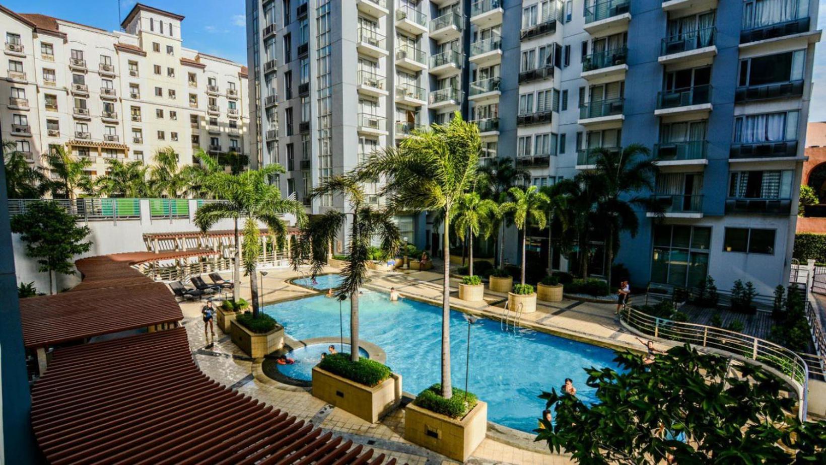 One Palm Tree Villas Condominium - Studio 7Th Fl With Balcony - Across Terminal 3 Airport Pasay Extérieur photo