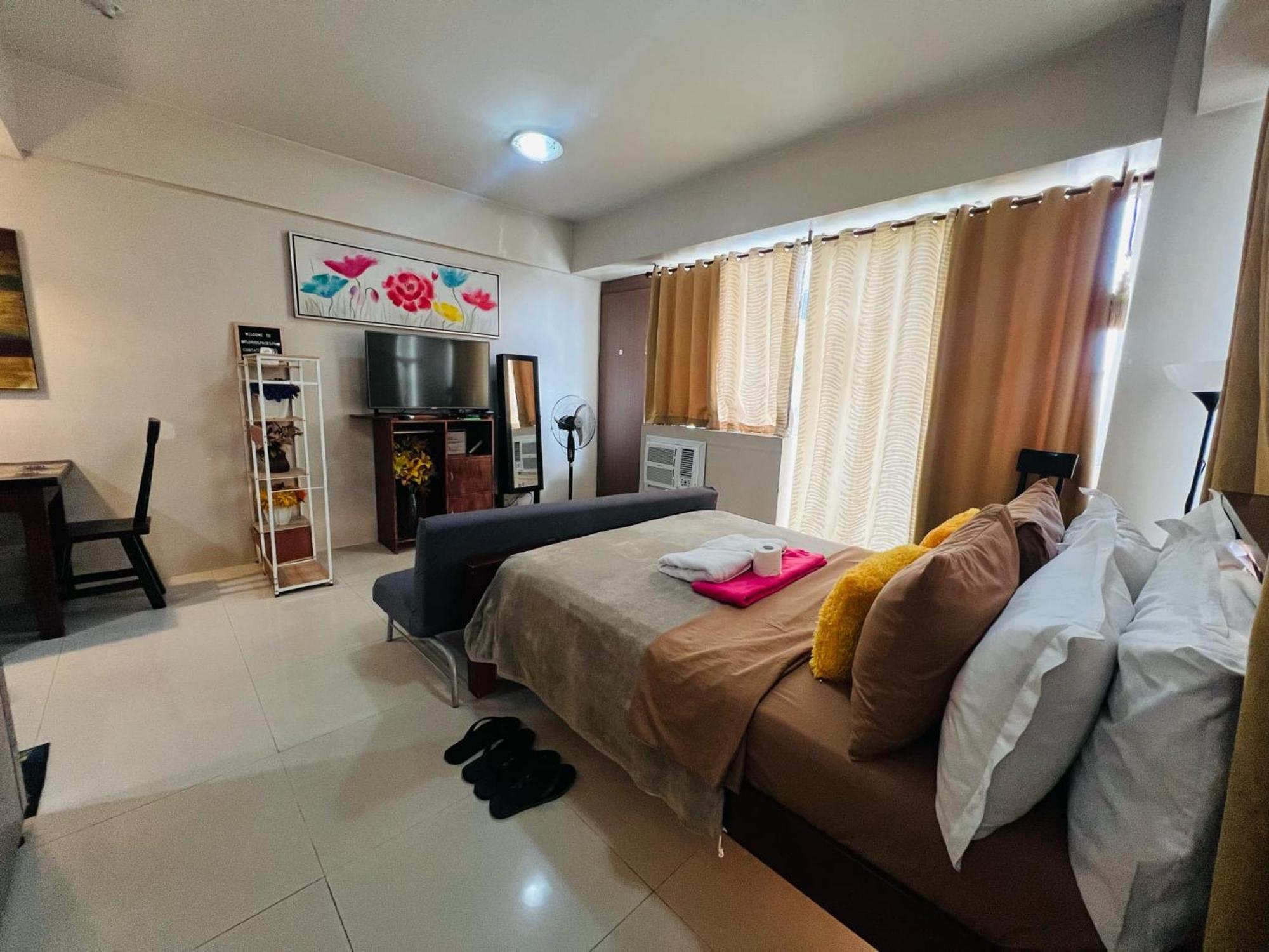 One Palm Tree Villas Condominium - Studio 7Th Fl With Balcony - Across Terminal 3 Airport Pasay Extérieur photo